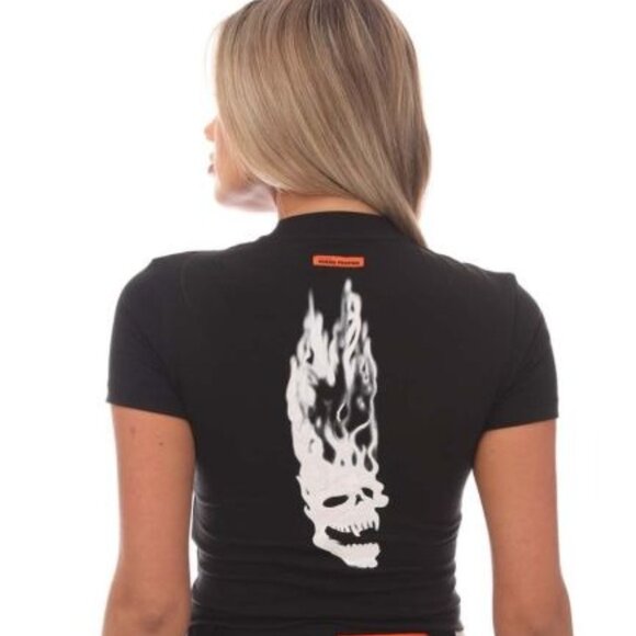 Women's Heron Preston Flaming Skull Baby T-Shirt in Black. Size Small - Picture 1 of 4